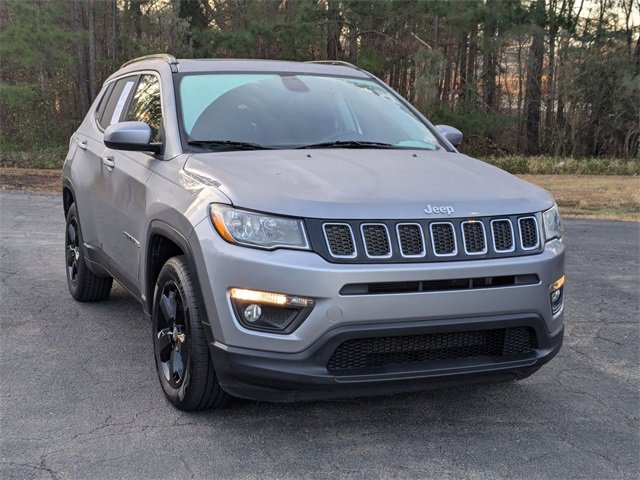 Used 2021 Jeep Compass Latitude w/ Sun and Sound Group image 2