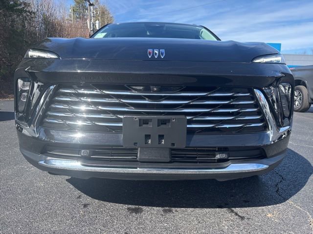 Used 2025 Buick Envision Preferred image 11