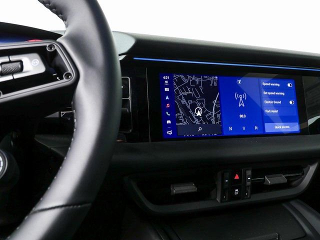 New 2026 Porsche Macan Electric image 13