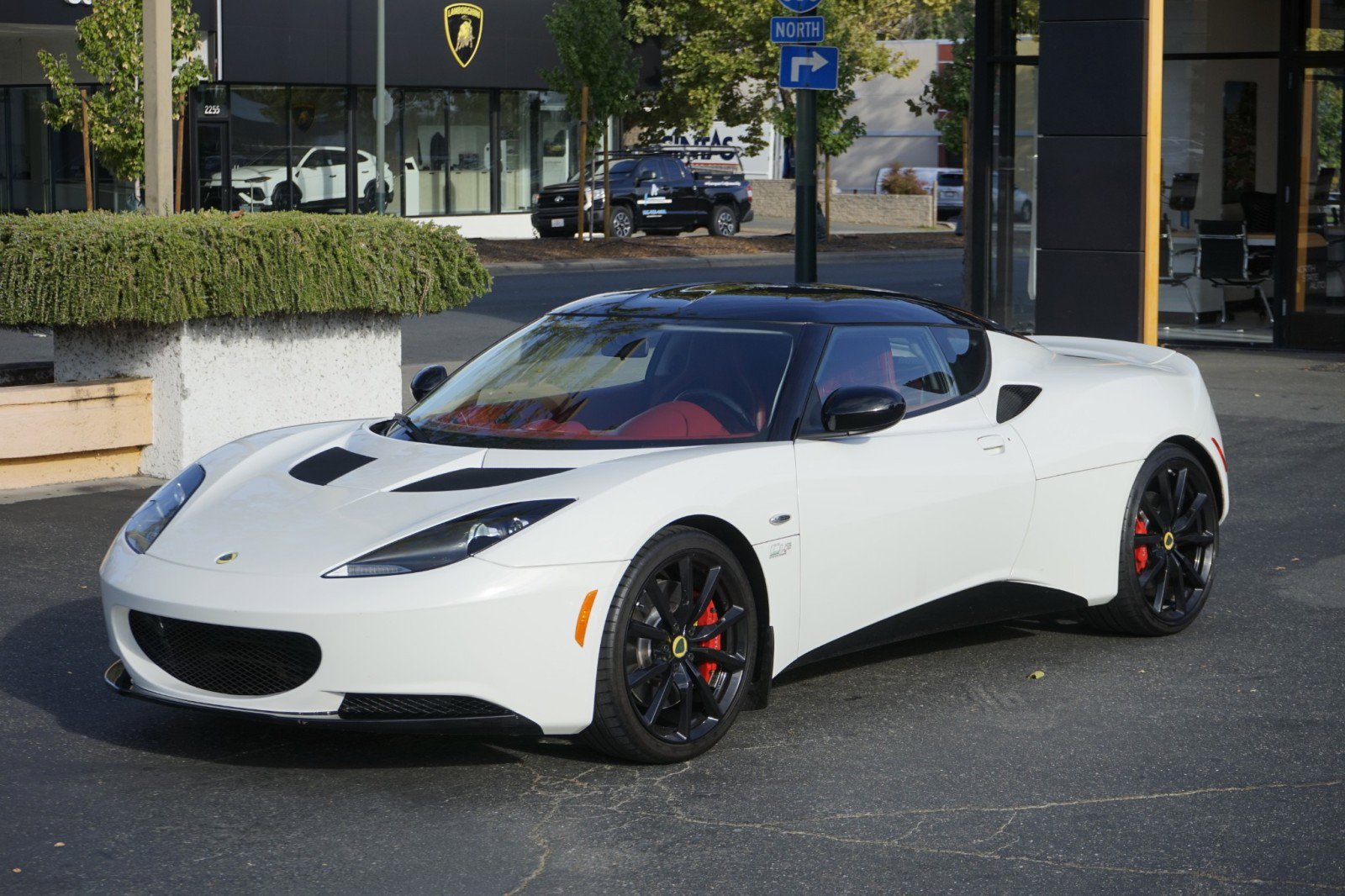 Used 2014 Lotus Evora S image 2