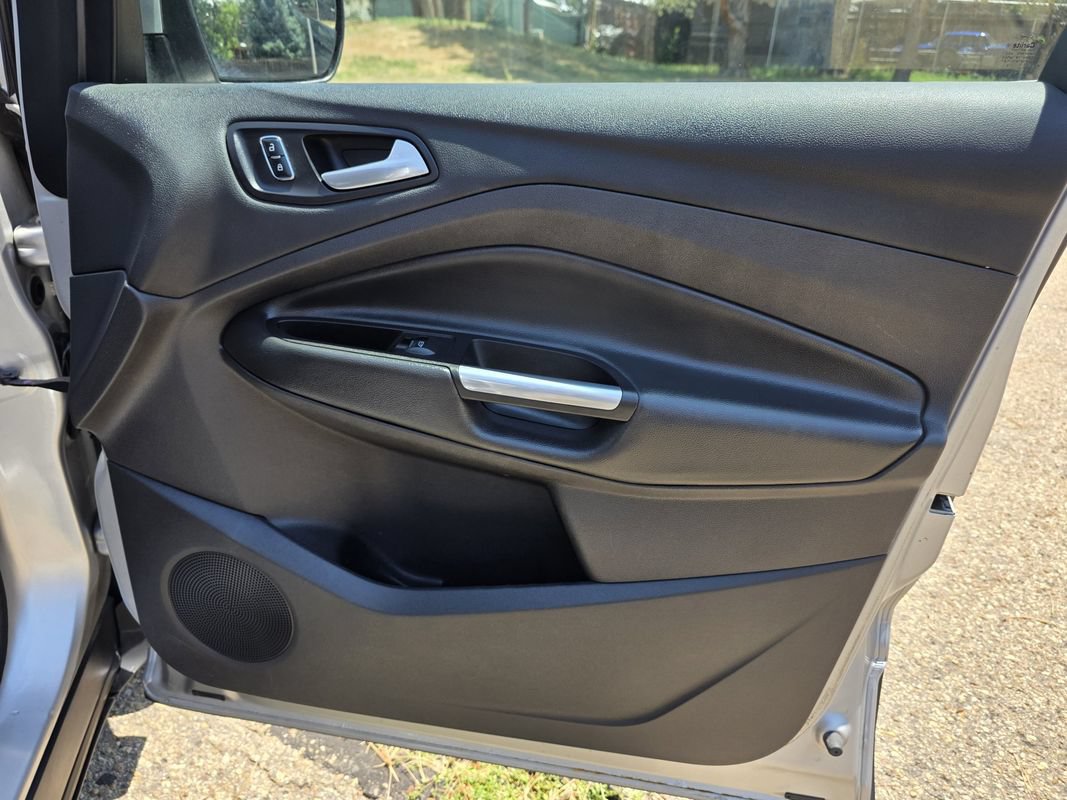 Used 2014 Ford Escape SE w/ Equipment Group 201A FWD image 21