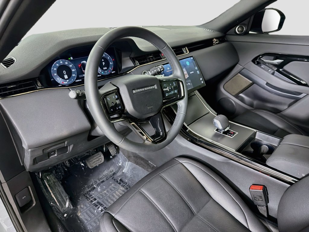 Used 2026 Land Rover Range Rover Evoque S AWD/4WD image 9