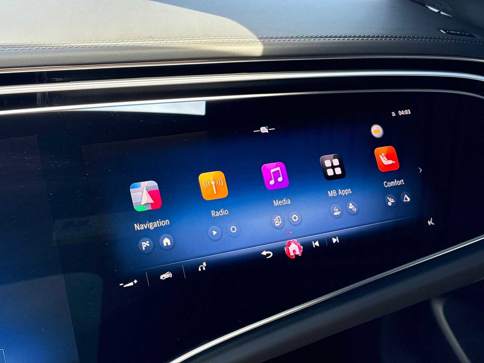 New 2026 Mercedes-Benz E 450 4MATIC Sedan image 18