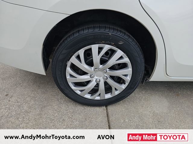 Used 2017 Toyota Corolla LE FWD image 35