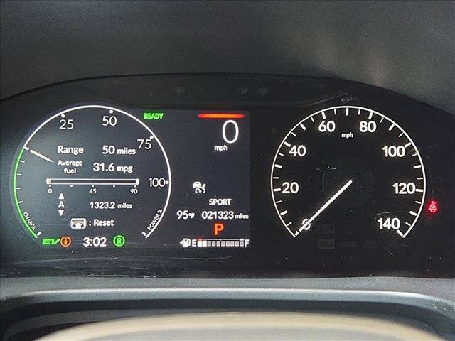 Used 2025 Honda CR-V Sport image 9