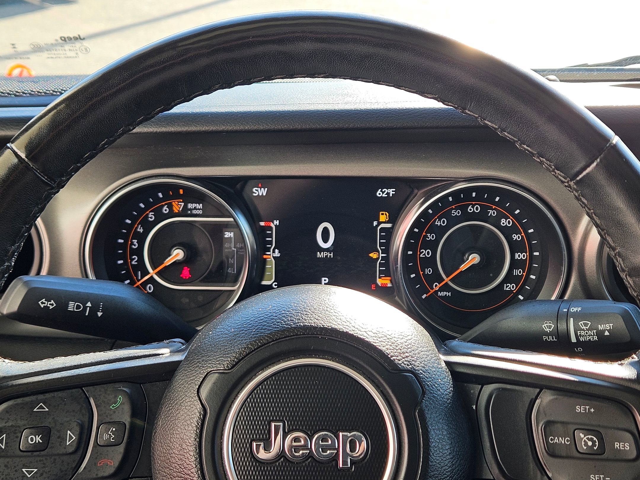 Used 2023 Jeep Gladiator Willys image 17