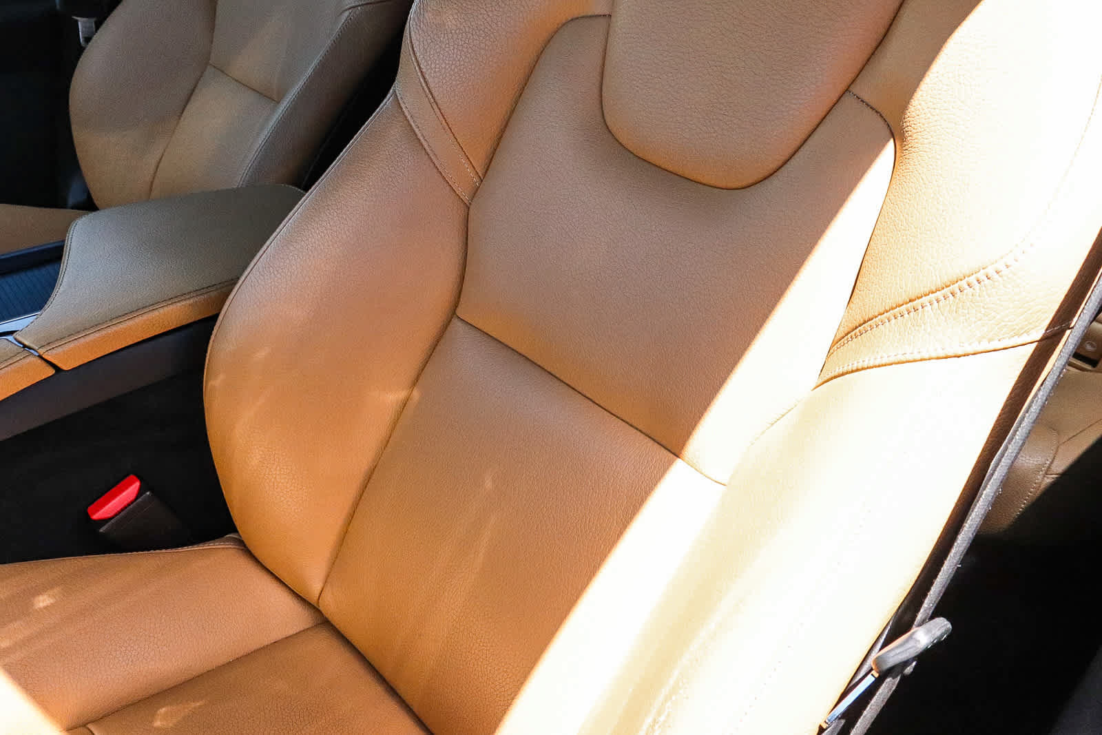Used 2017 Volvo S90 T5 Momentum w/ Vision Package FWD image 25