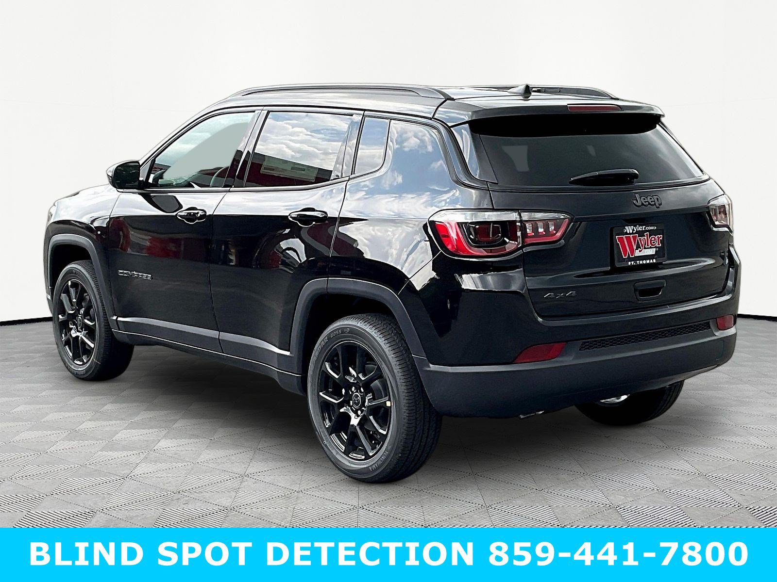 New 2026 Jeep Compass Latitude AWD/4WD image 4