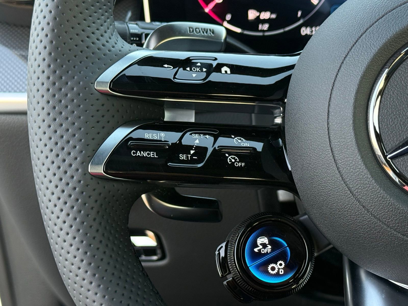 New 2026 Mercedes-Benz GLC 43 AMG 4MATIC image 21