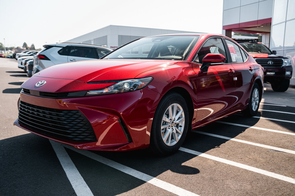 New 2026 Toyota Camry LE FWD image 3