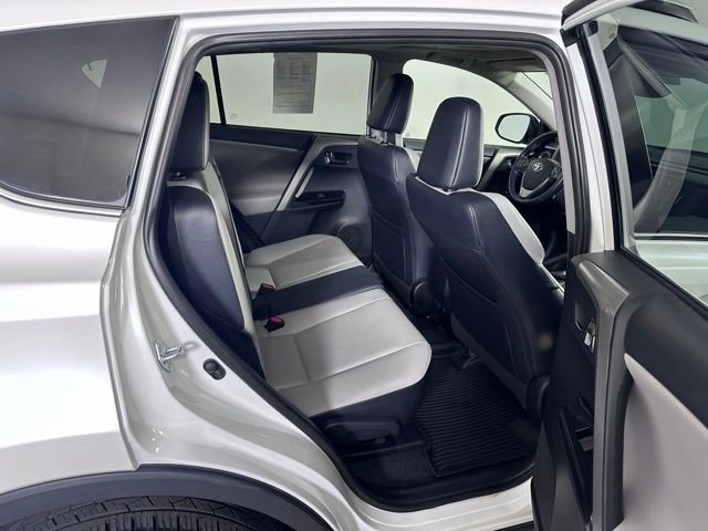 Used 2016 Toyota RAV4 Limited AWD/4WD image 11