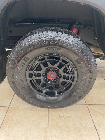 Used 2023 Toyota Tacoma TRD Pro image 39