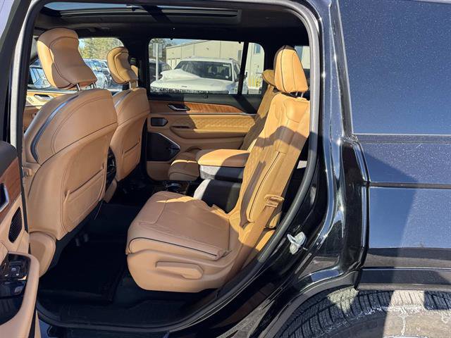 Used 2021 Jeep Grand Cherokee L Summit image 8