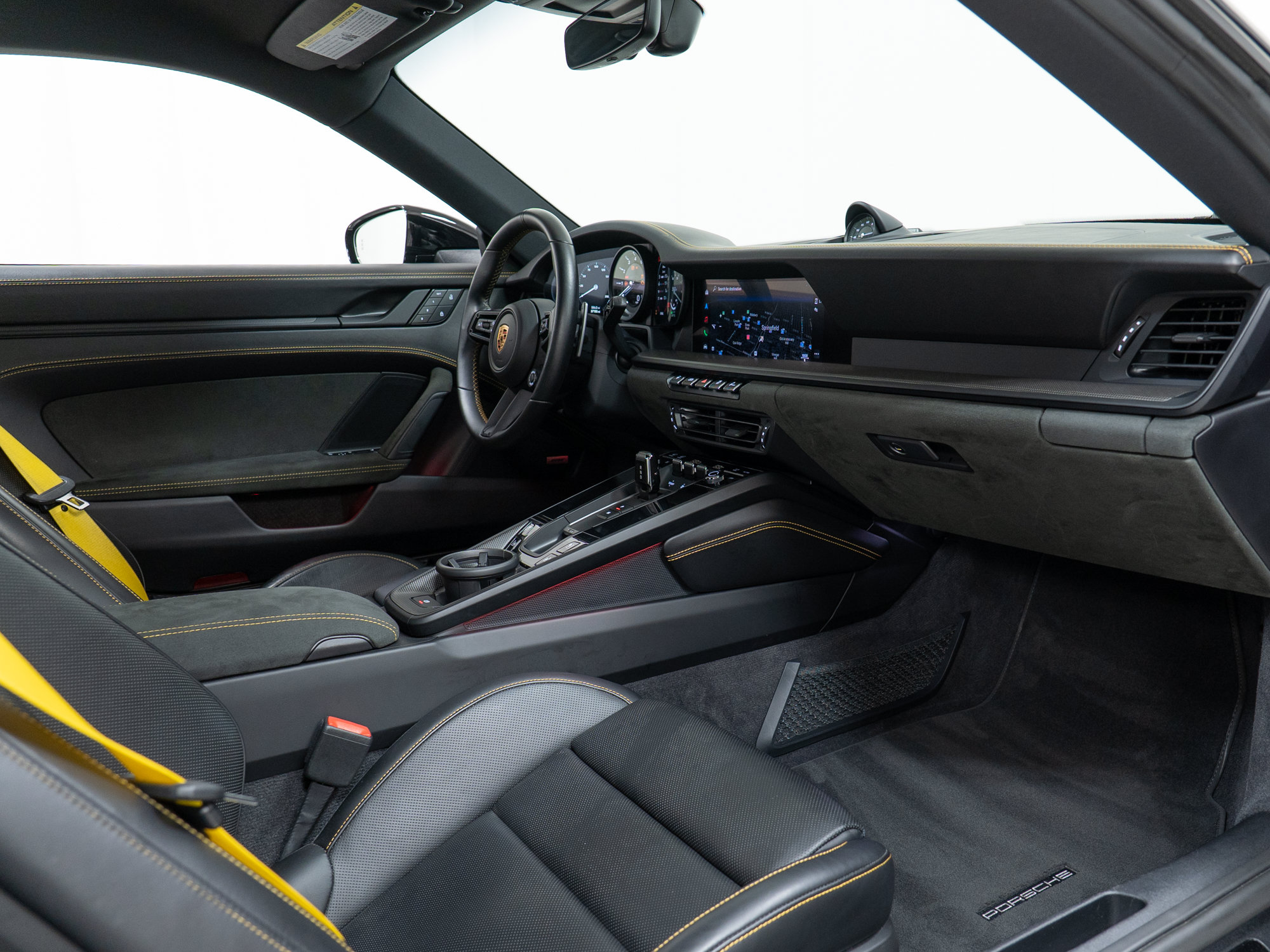 Certified 2023 Porsche 911 Carrera GTS RWD image 28