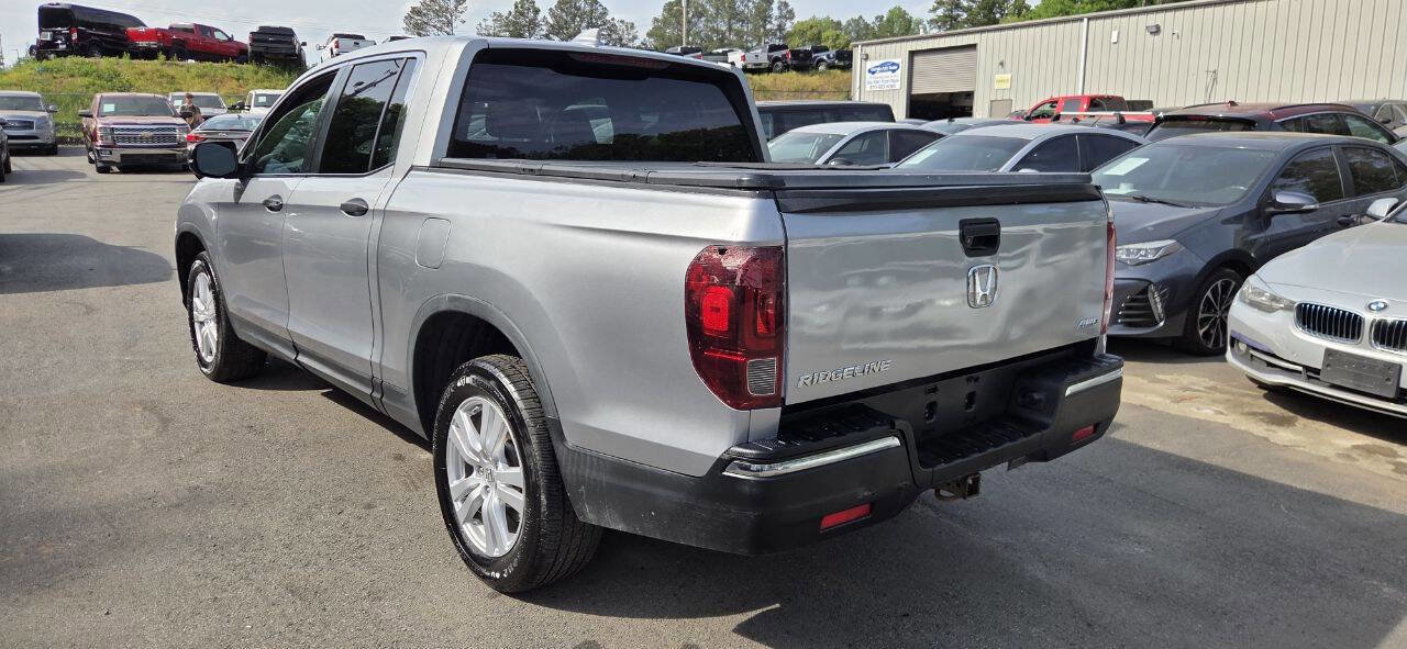 Used 2017 Honda Ridgeline RT image 9