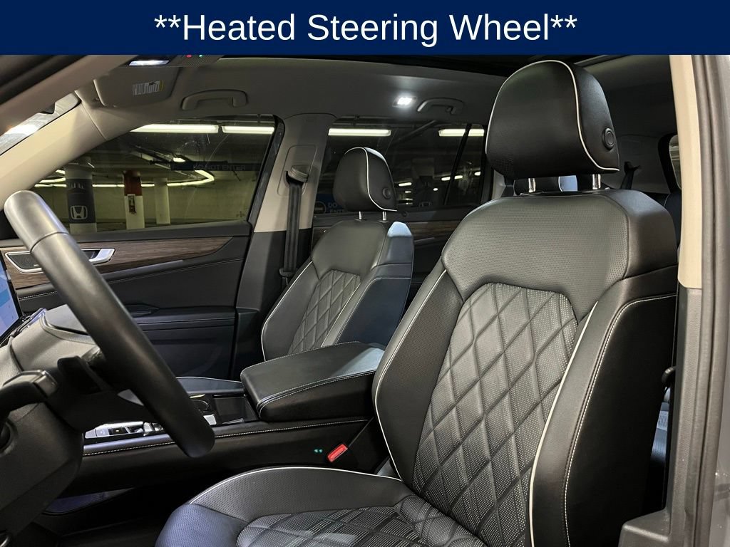 Certified 2025 Volkswagen Atlas SEL Premium R-Line AWD/4WD image 20