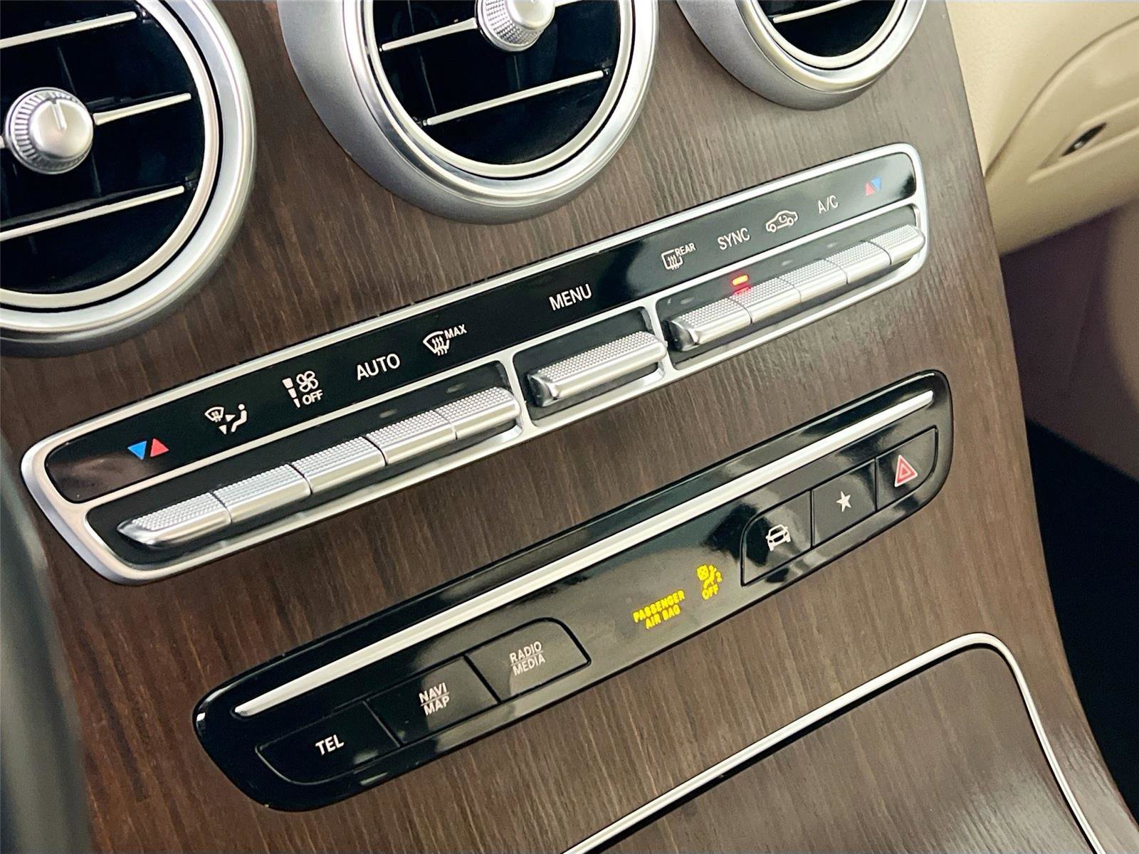 Used 2022 Mercedes-Benz GLC 300 4MATIC image 14