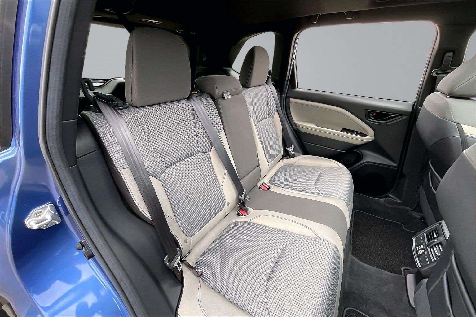 Used 2026 Subaru Forester Premium AWD/4WD image 28