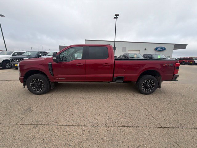 Used 2025 Ford F350 Platinum AWD/4WD image 2