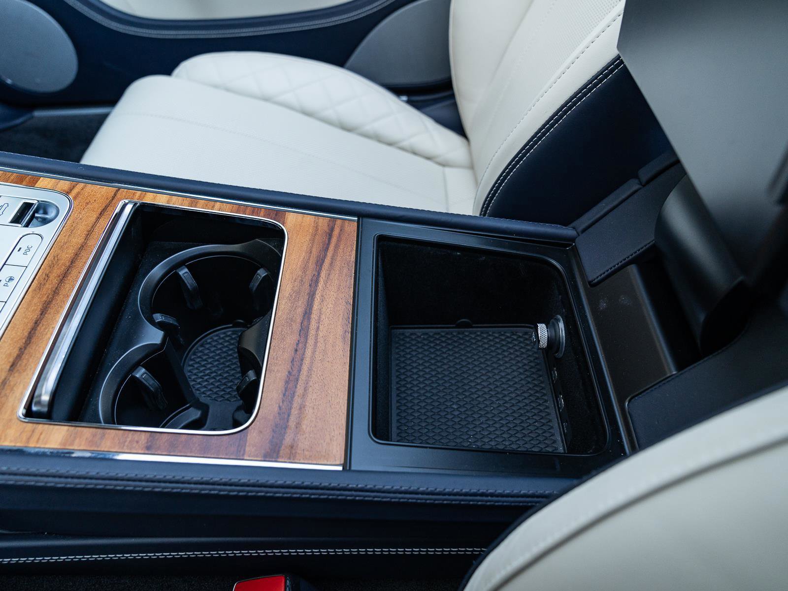 Used 2022 Bentley Continental GT image 54