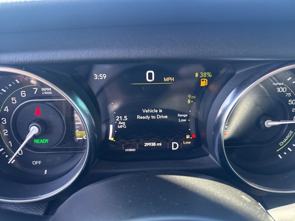 Used 2023 Jeep Wrangler Unlimited Sahara AWD/4WD image 19