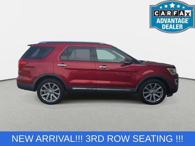 Used 2017 Ford Explorer Limited w/ Equipment Group 303A AWD/4WD image 3