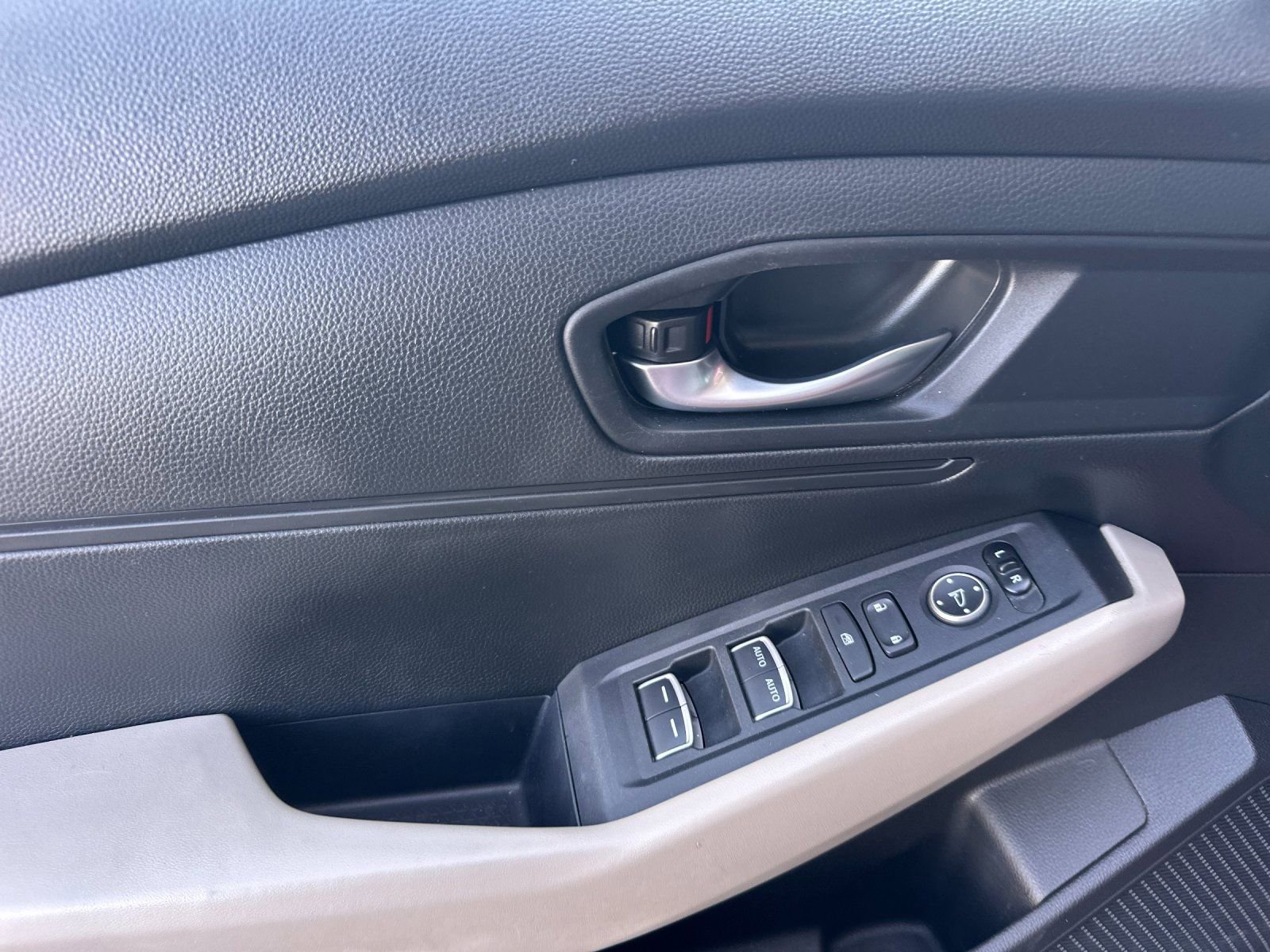 Used 2024 Honda Accord LX image 10