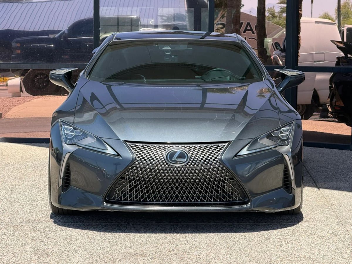 Used 2018 Lexus LC 500 Coupe w/ Touring Package RWD image 19