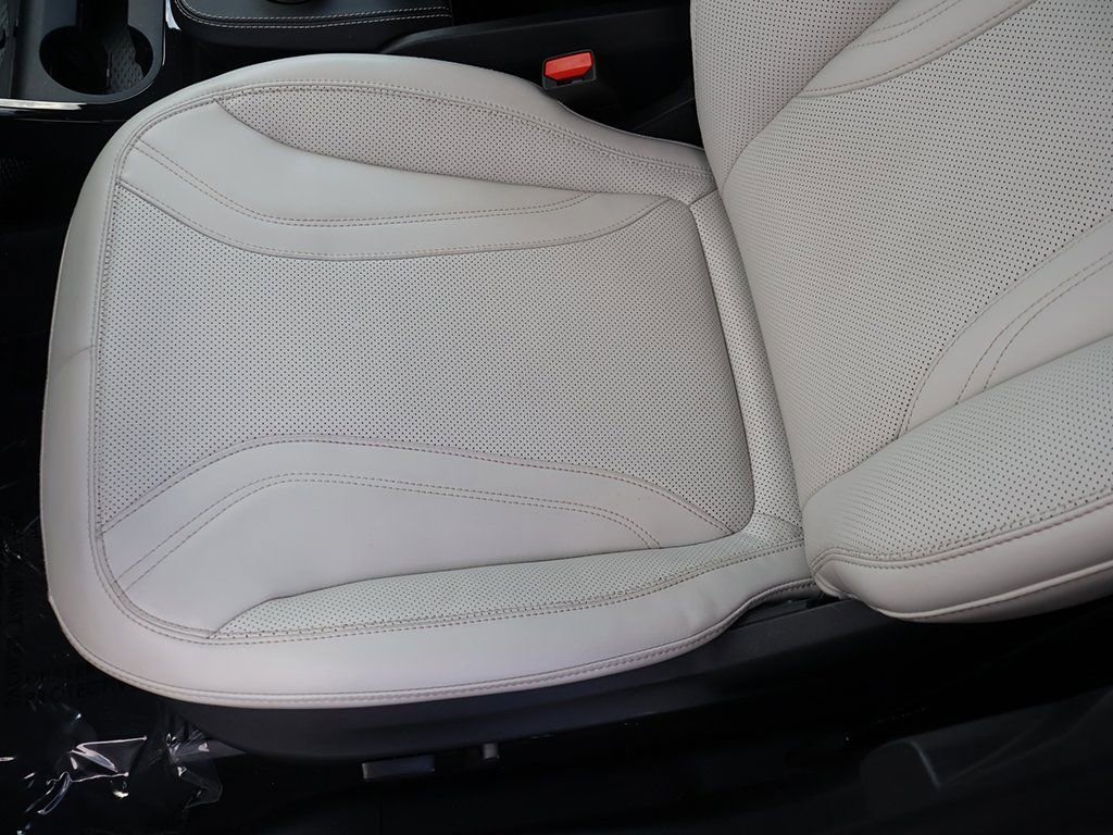 Used 2024 Ford Mustang Mach-E Premium image 29