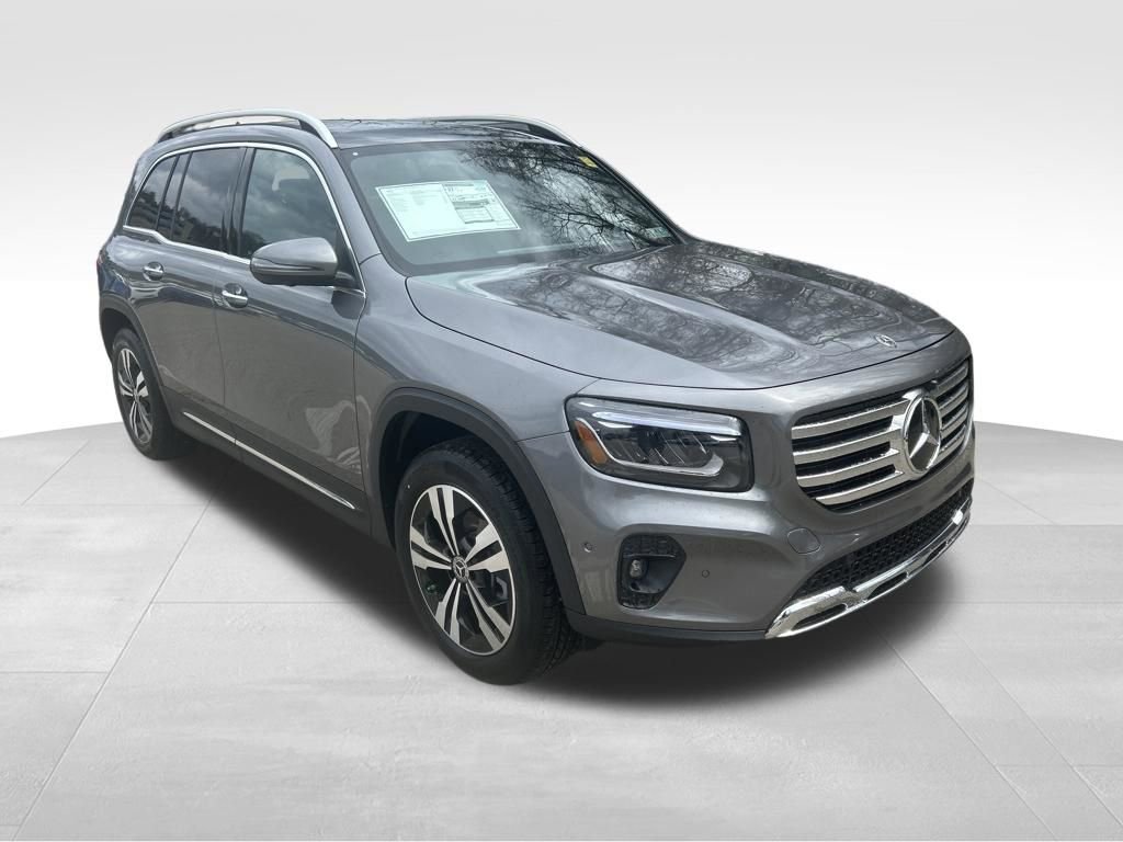New 2026 Mercedes-Benz GLB 250 4MATIC image 7