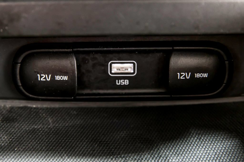 Used 2023 Kia Soul LX FWD image 22