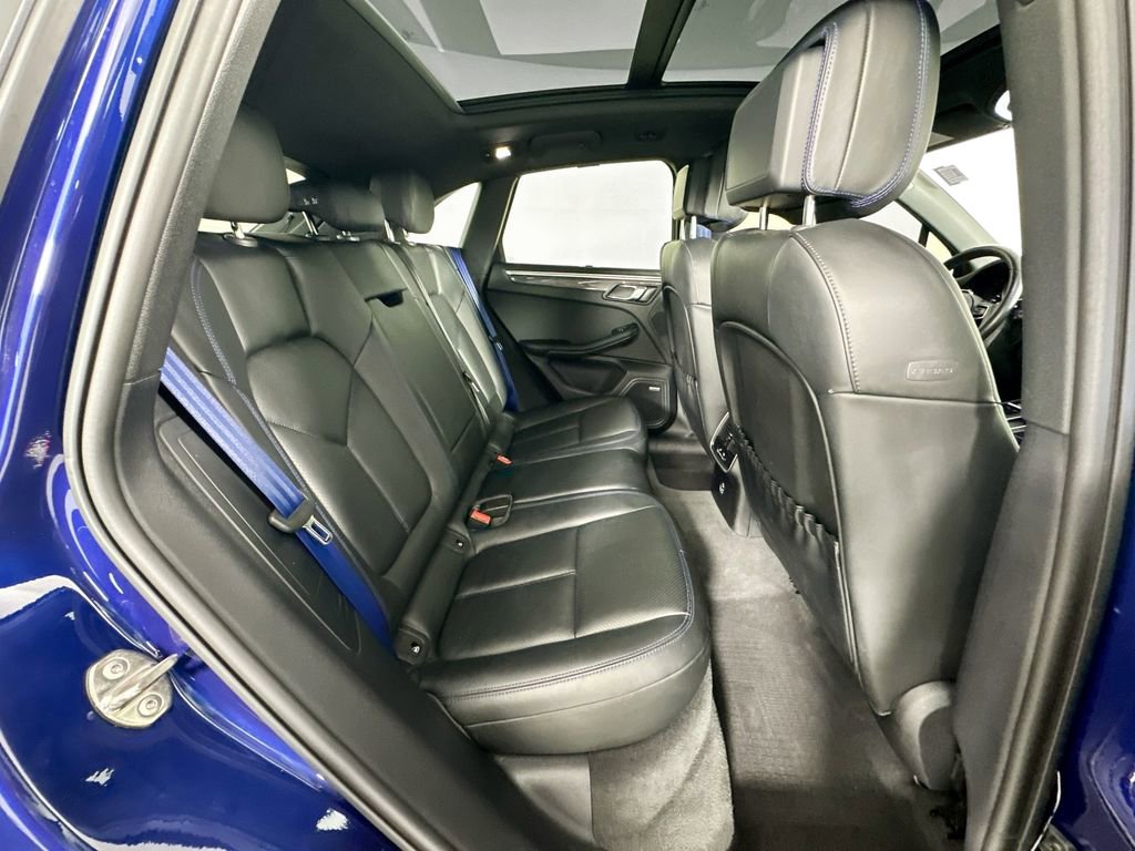 Used 2023 Porsche Macan GTS image 28