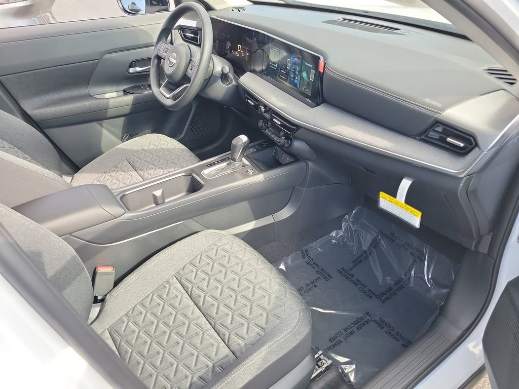 New 2026 Nissan Kicks SV w/ Cold Weather Package image 11