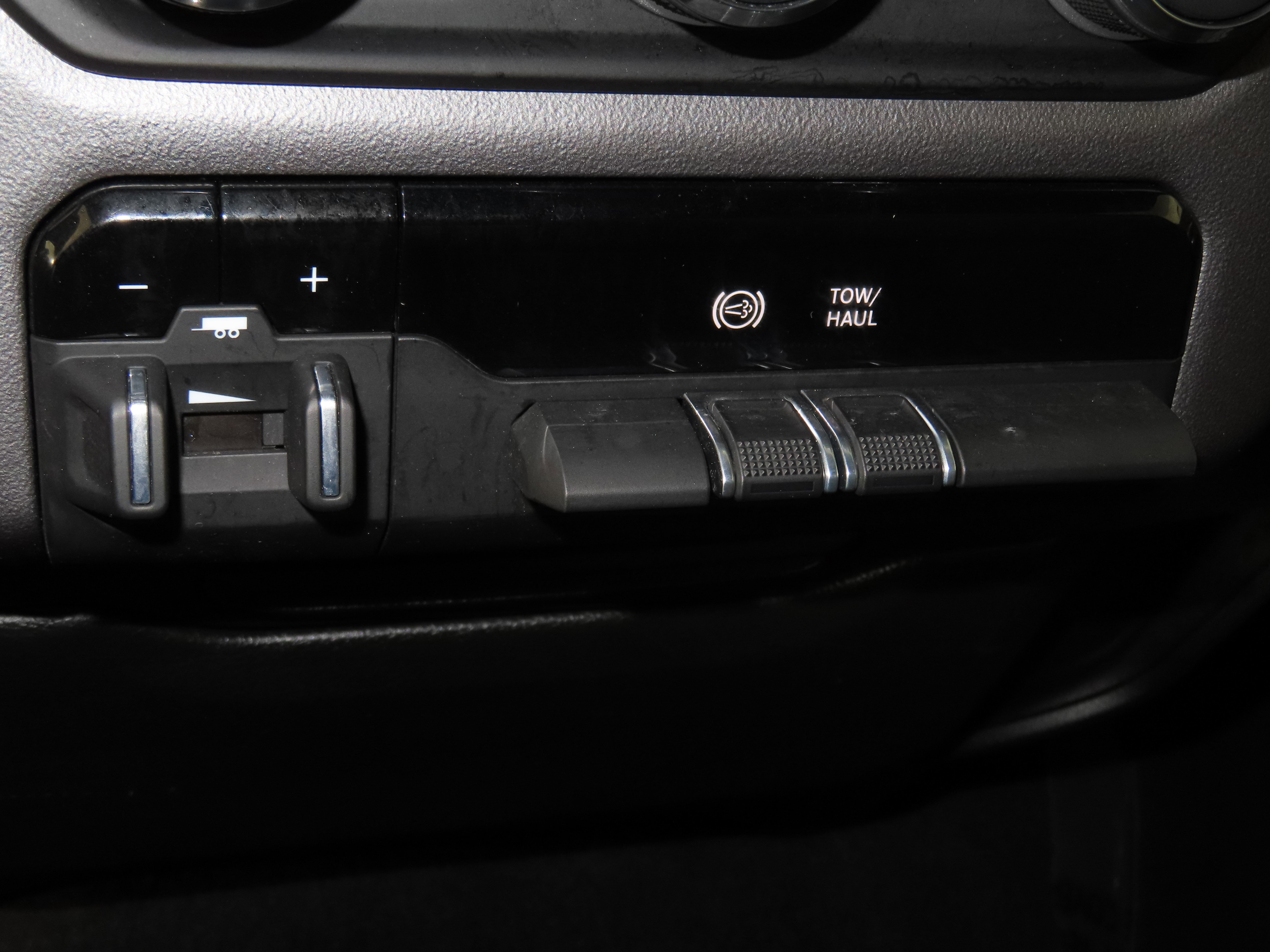 Used 2022 RAM 2500 Big Horn image 42