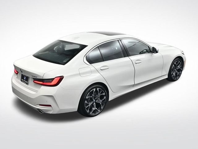 New 2026 BMW 330i xDrive Sedan w/ Premium Package AWD/4WD image 27