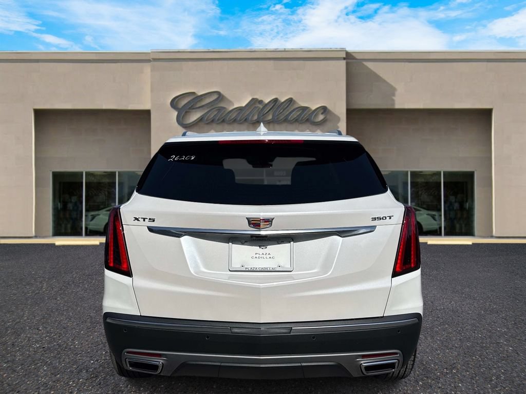 New 2026 Cadillac XT5 Premium Luxury w/ Driver Assist Package FWD image 4