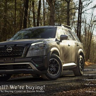 Used 2024 Nissan Kicks SR w/ SR Premium Package image 17