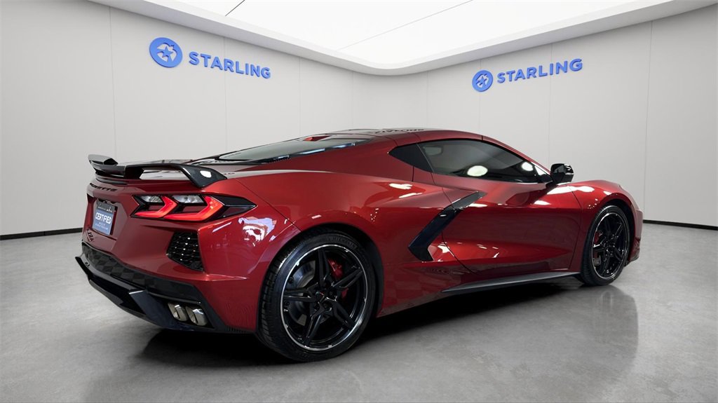 Used 2022 Chevrolet Corvette Stingray Premium Cpe w/ Z51 Performance Package image 9