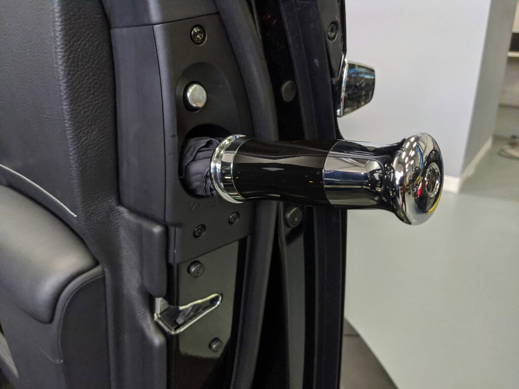 Used 2014 Rolls-Royce Ghost image 36