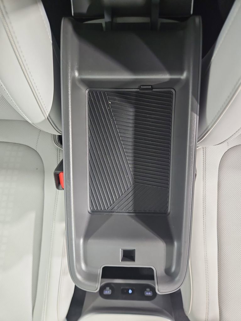 Certified 2024 Hyundai Ioniq 5 Limited AWD/4WD image 27