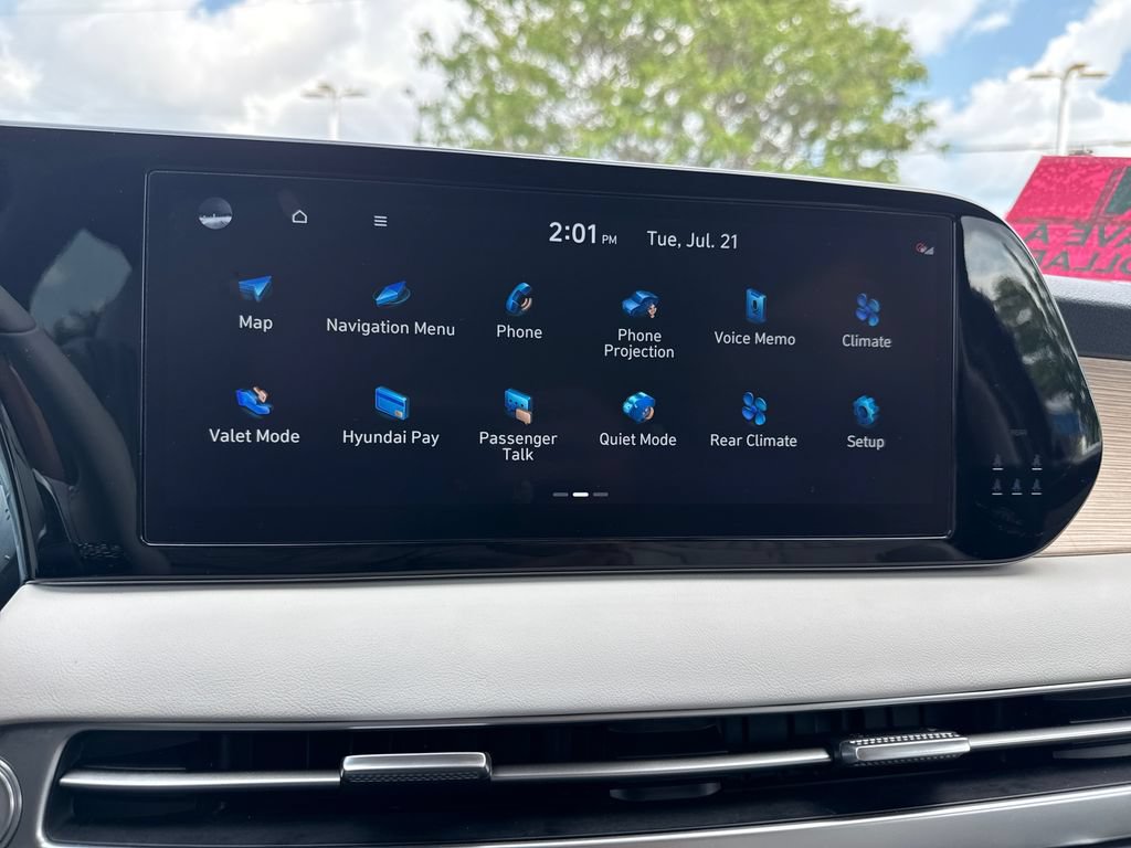 Used 2024 Hyundai Palisade Limited AWD/4WD image 40