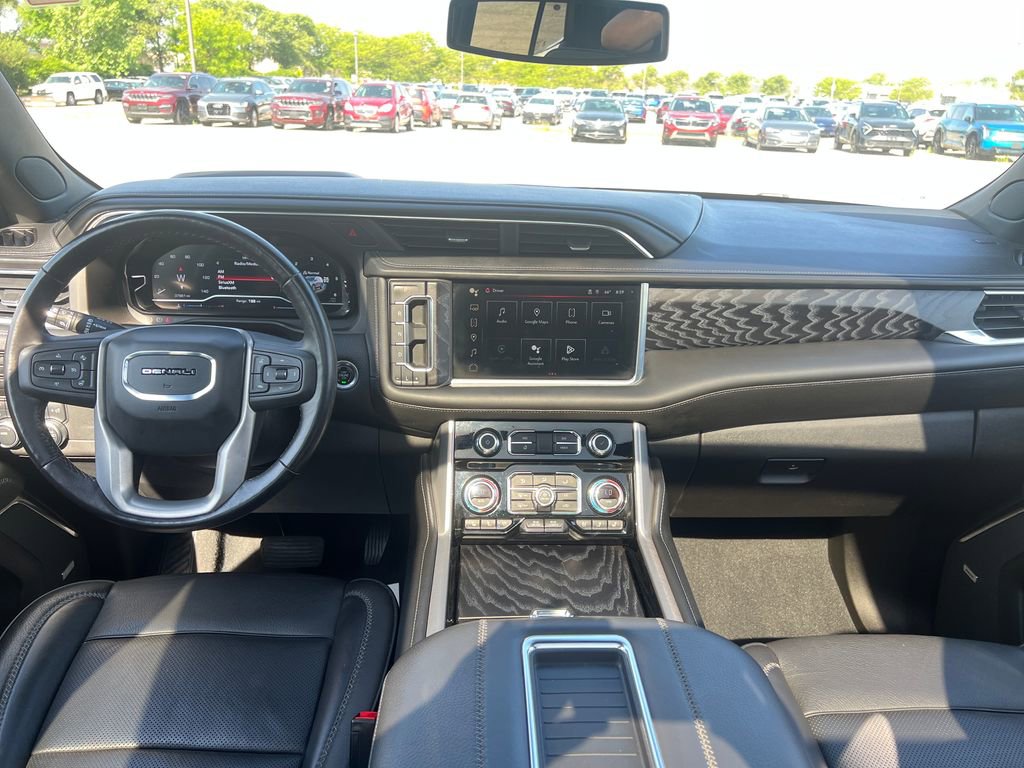 Used 2022 GMC Yukon Denali AWD/4WD image 12