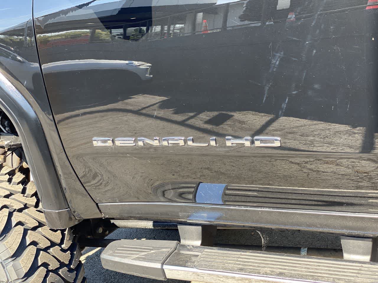 Used 2020 GMC Sierra 2500 Denali w/ Denali Ultimate Package AWD/4WD image 10