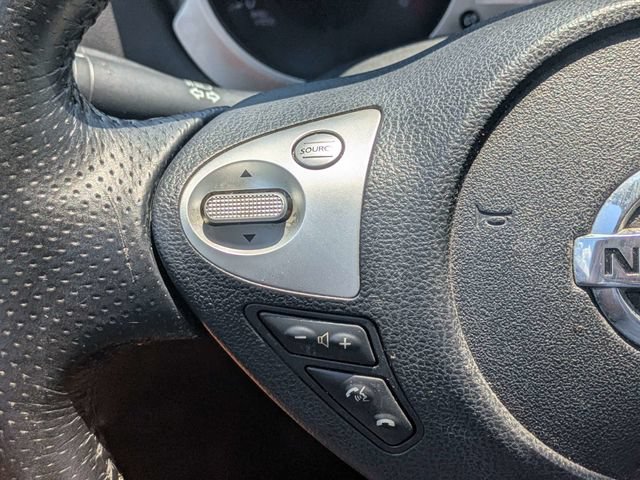 Used 2011 Nissan Juke SV FWD image 24
