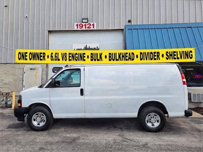 Used 2021 Chevrolet Express 2500 w/ Safety Package RWD image 2