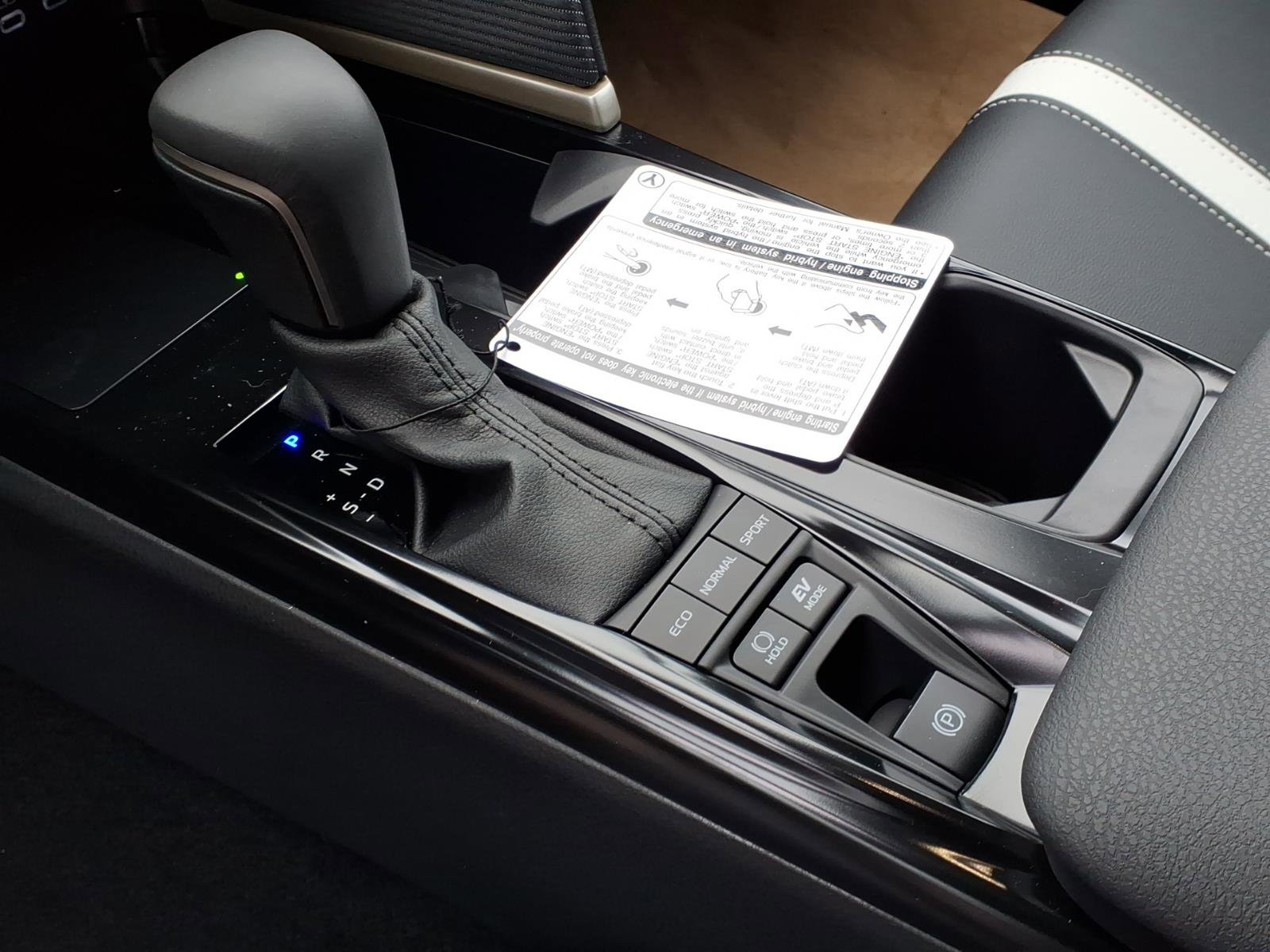 New 2026 Toyota Camry SE image 8