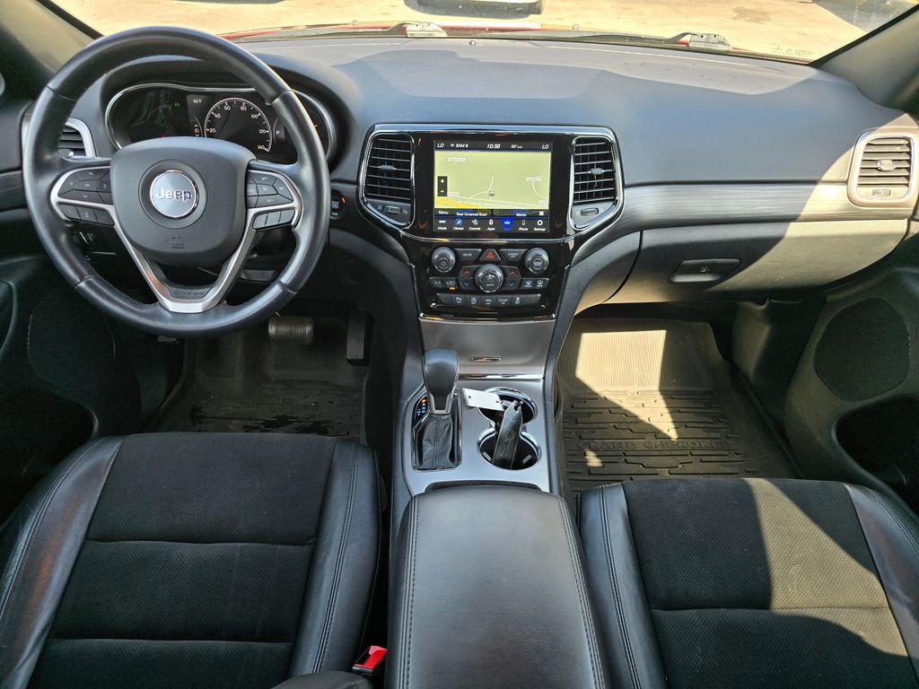 Used 2022 Jeep Grand Cherokee Laredo X image 5