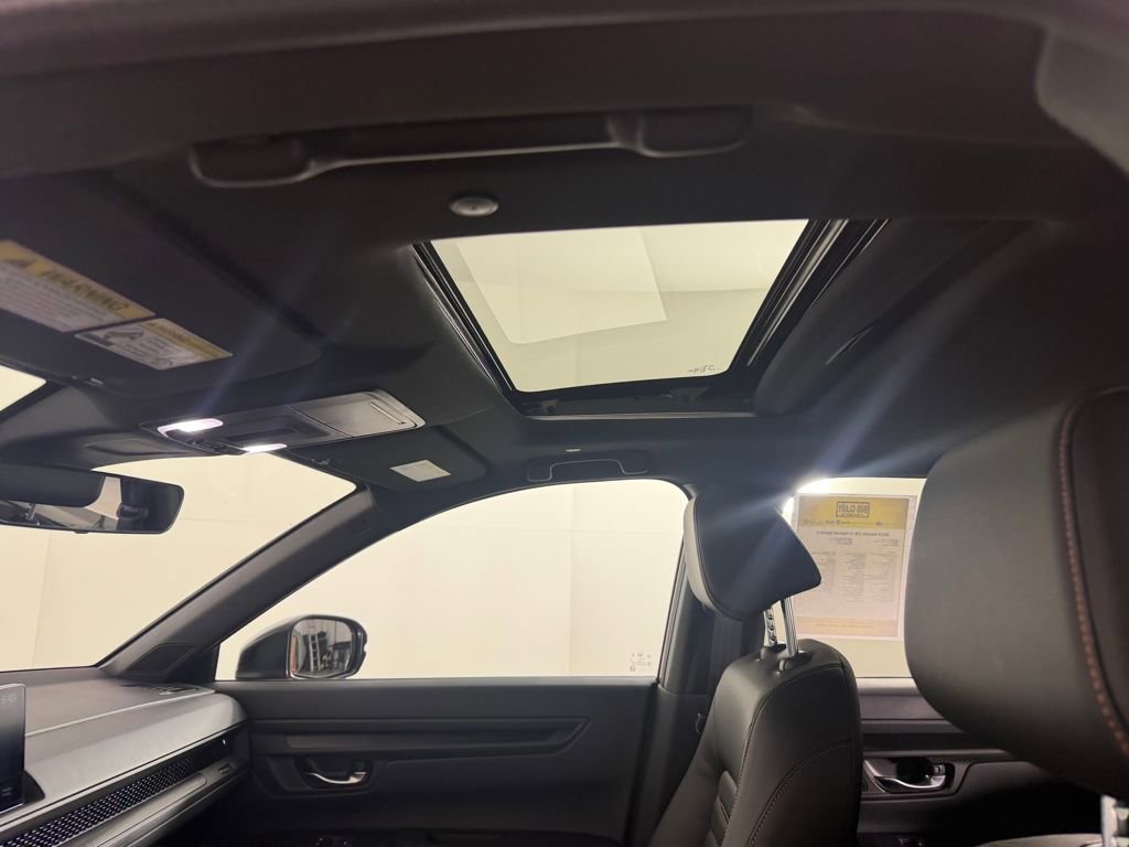 Used 2025 Honda CR-V Sport-L image 25