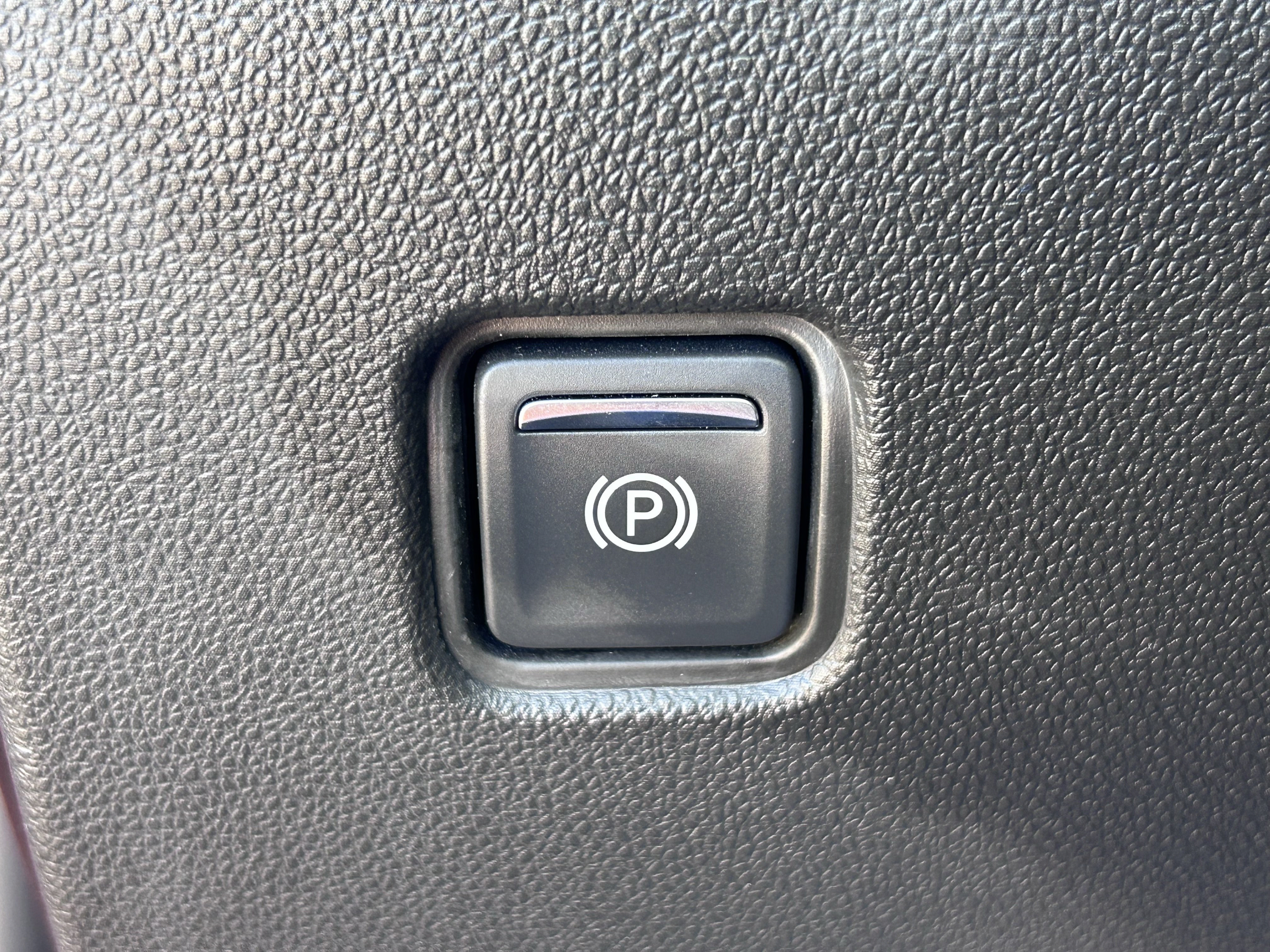 Used 2019 Chevrolet Blazer RS FWD image 20