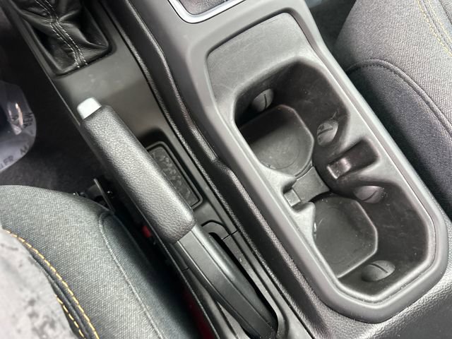 Used 2025 Jeep Wrangler Sahara 4xe image 21